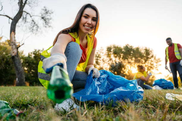 Best Construction Debris Removal  in Ionia, MI